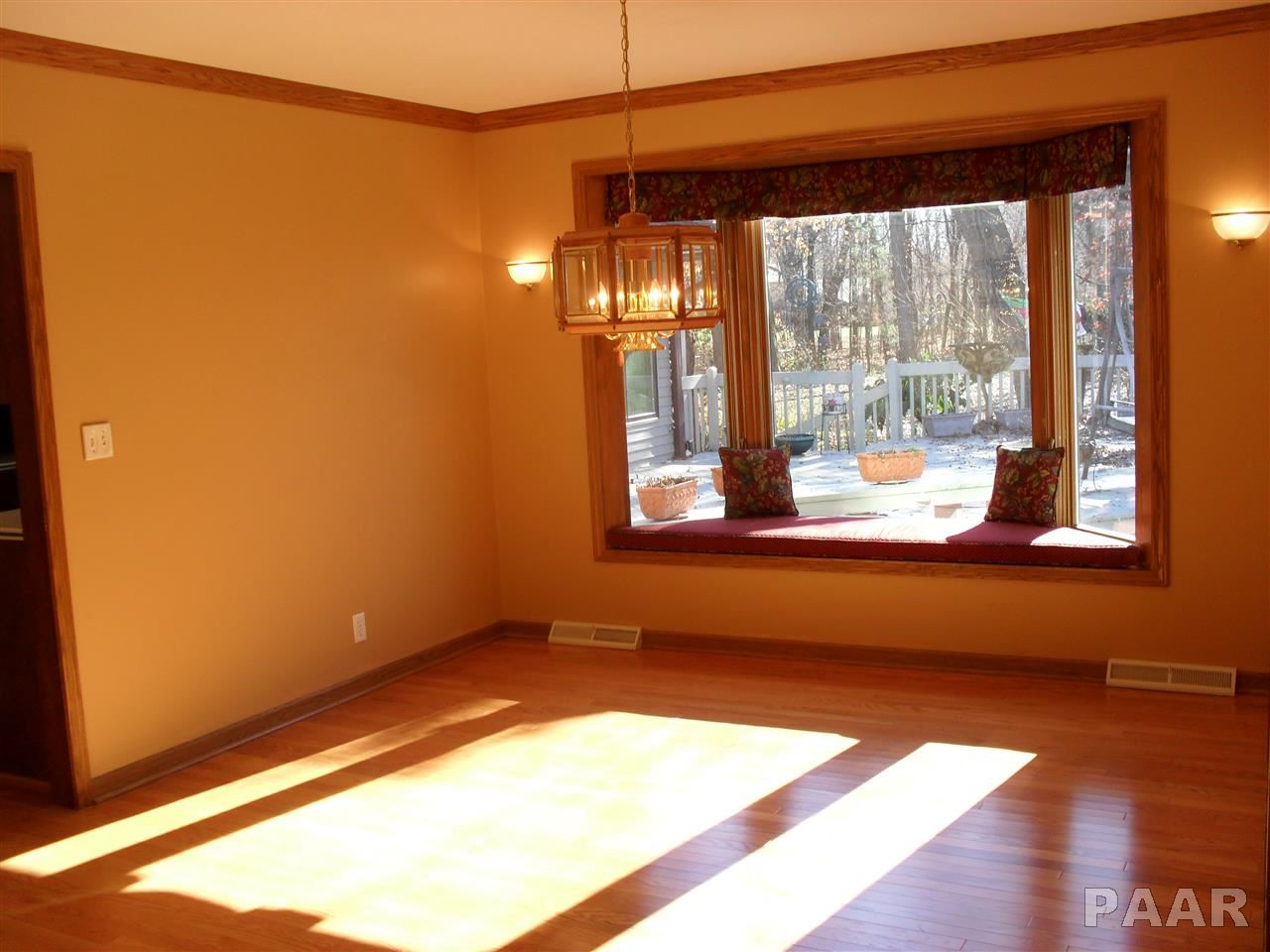 94 Maple Ridge Drive Morton, IL 61550 - Photo 6 of 35 Gallery Image 6