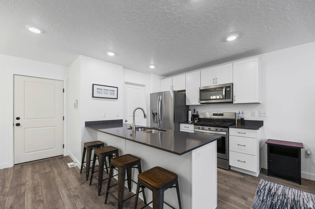 2792 North Fighting Falcon Street Layton, UT 84040 - Photo 7 of 29