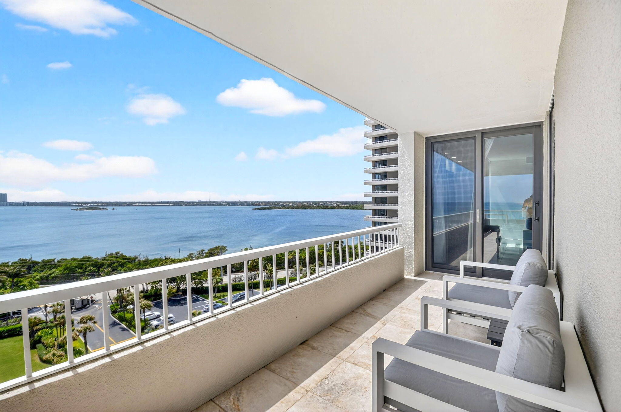 5540 North Ocean Drive, Unit 9B Singer Island, FL 33404 - Photo 32 of 57 a view of balcony with city view