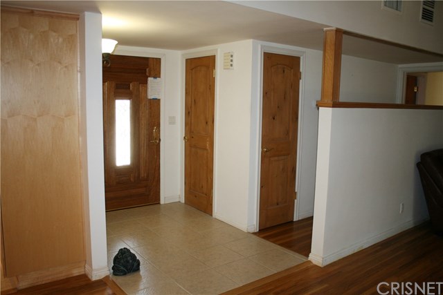 18500 Celtic Street Northridge, CA 91326 - Photo 18 of 33