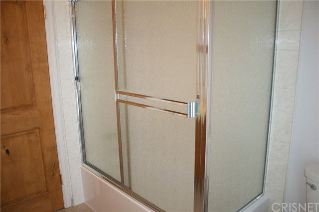 18500 Celtic Street Northridge, CA 91326 - Photo 28 of 33