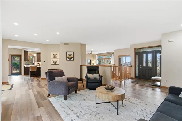 $599,900 | 8328 North Cemetery Road, Evansville, WI 53536