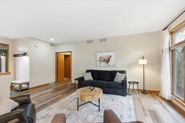 $599,900 | 8328 North Cemetery Road, Evansville, WI 53536