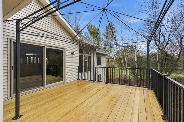 $599,900 | 8328 North Cemetery Road, Evansville, WI 53536