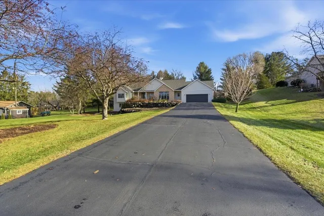 $599,900 | 8328 North Cemetery Road, Evansville, WI 53536