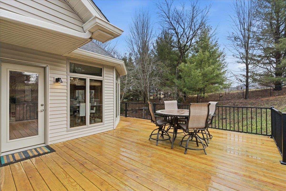 8328 North Cemetery Road Evansville, WI 53536 - Photo 31 of 77