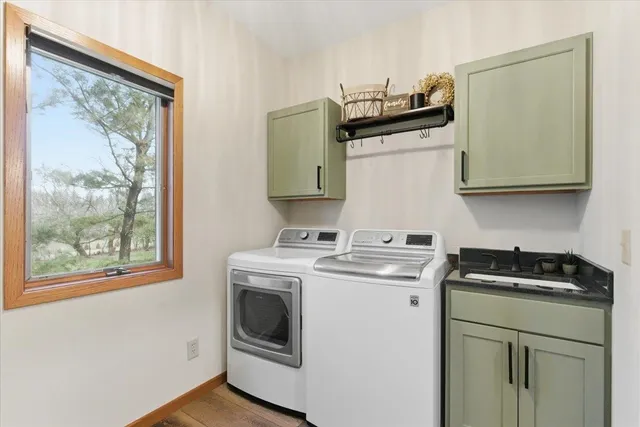 $599,900 | 8328 North Cemetery Road, Evansville, WI 53536