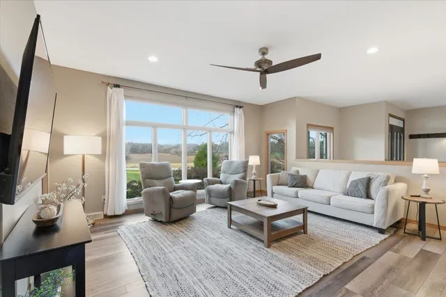 $599,900 | 8328 North Cemetery Road, Evansville, WI 53536