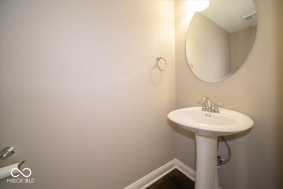 14765 Edgebrook Drive Fishers, IN 46055 - Photo 11 of 22
