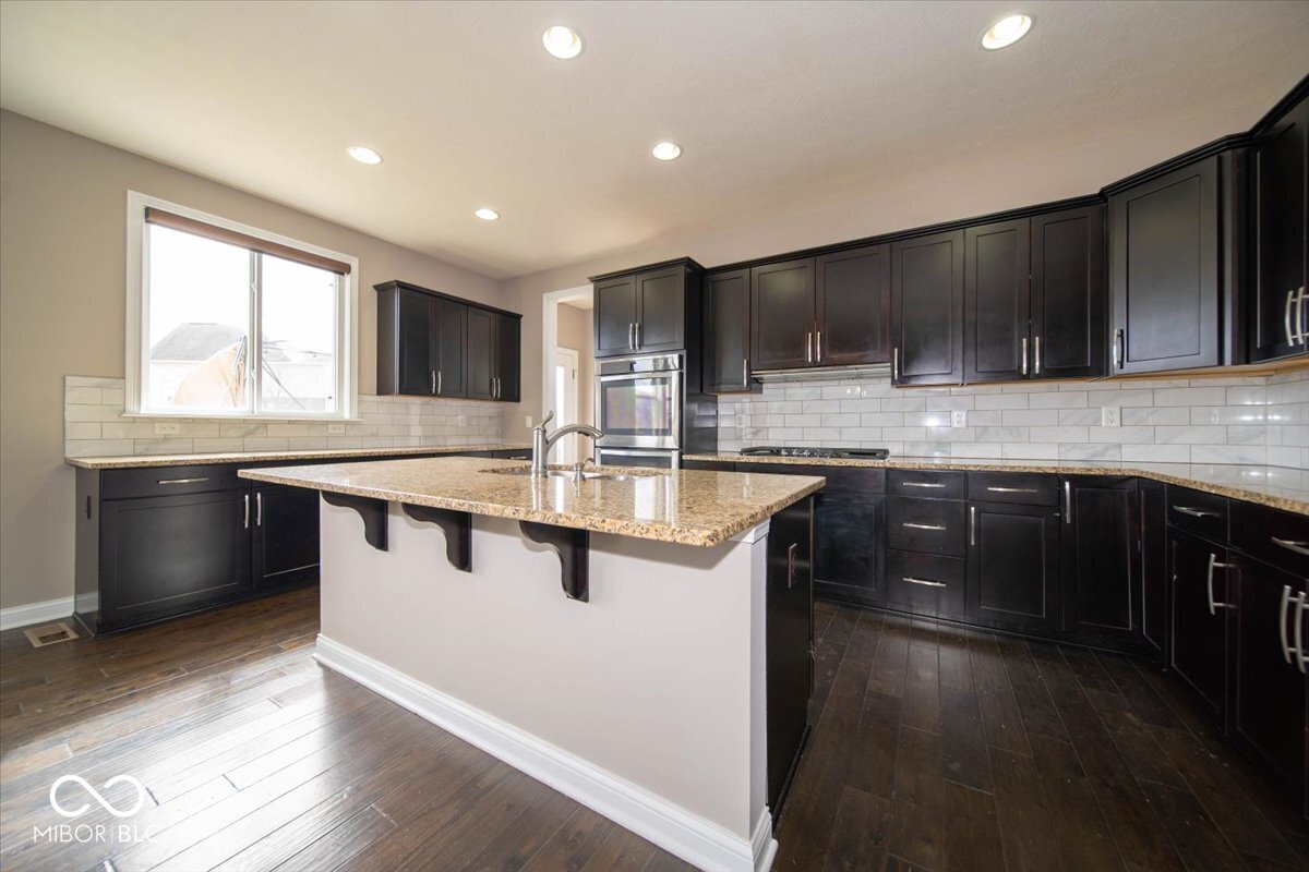 14765 Edgebrook Drive Fishers, IN 46055 - Photo 10 of 22