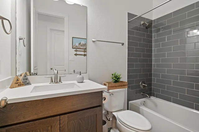 $3,100 | 28227 Clear Breeze Court, Spring, TX 77386