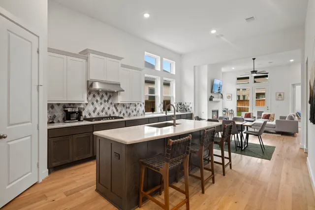 $3,100 | 28227 Clear Breeze Court, Spring, TX 77386