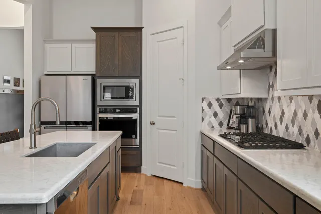 $3,100 | 28227 Clear Breeze Court, Spring, TX 77386