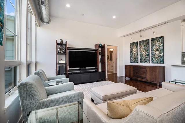 $1,329,900 | 410 North 1st Street, Unit 301, Ann Arbor, MI 48103