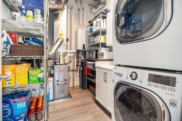 $1,329,900 | 410 North 1st Street, Unit 301, Ann Arbor, MI 48103