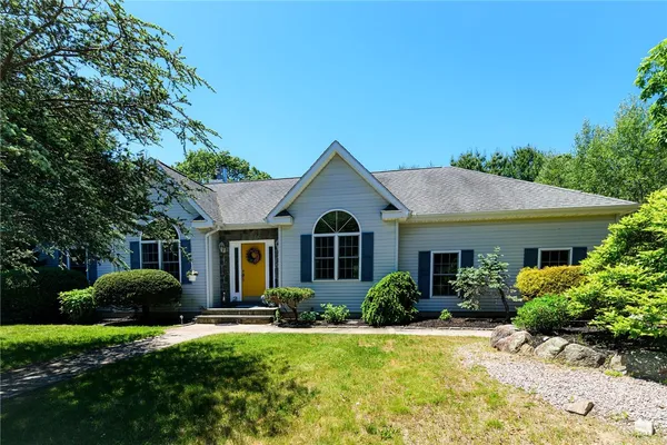 $799,900 | 2 Evergreen Lane, Westerly, RI 02891