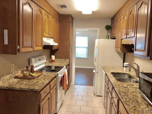 2463 Cavalla Loop Pensacola, FL 32526 - Photo 4 of 24