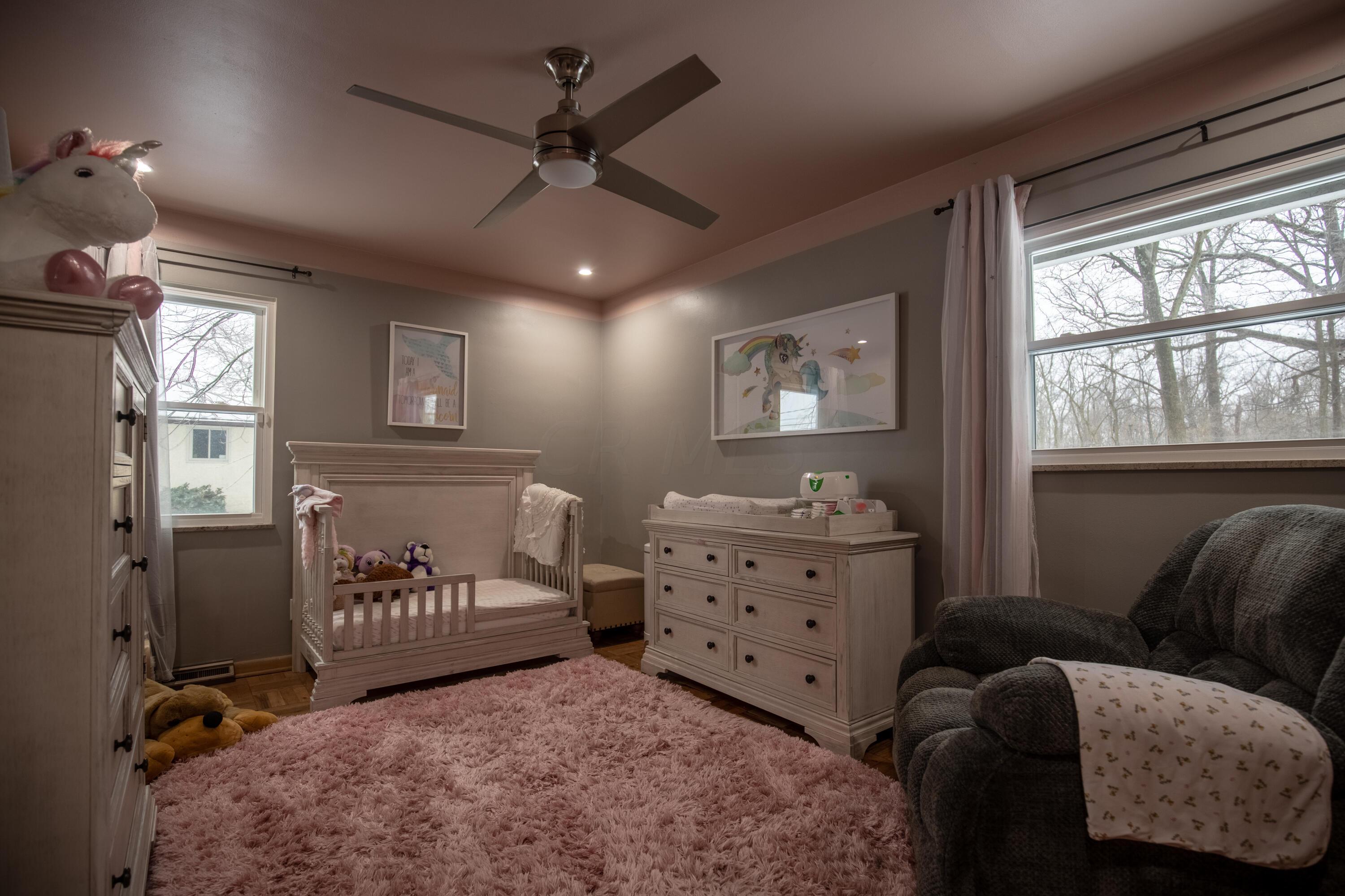 5733 Renner Road Columbus, OH 43228 - Photo 23 of 38 Girl Room 1