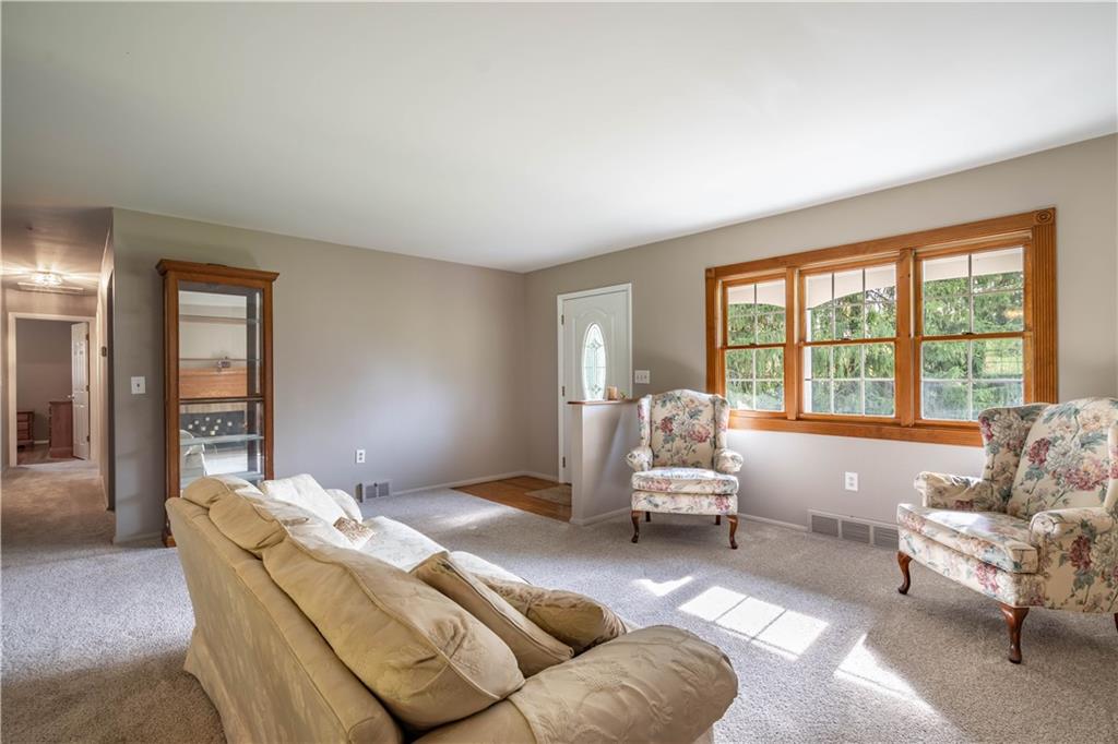 100 West Hillcrest Road Eighty Four, PA 15330 - Photo 3 of 23 Gallery Image 3