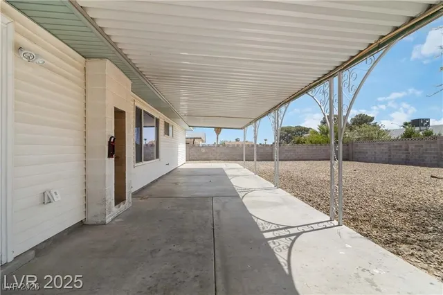 $1,850 | 7213 Lakeland Court, Las Vegas, NV 89145