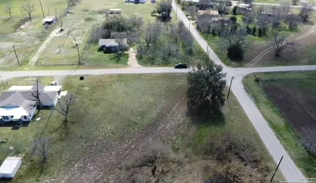 $57,500 | 7224 County Road 5220, D'Hanis, TX 78850
