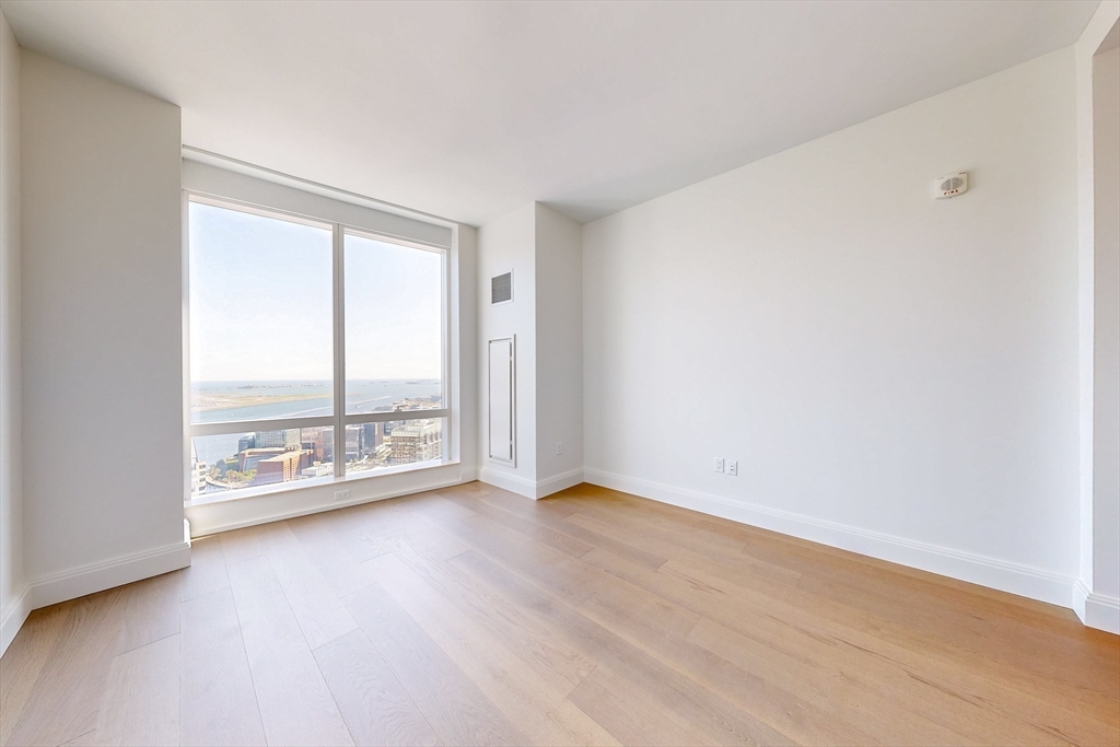 240 Devonshire Street, Unit 5909 Boston, MA 02110 - Photo 9 of 42