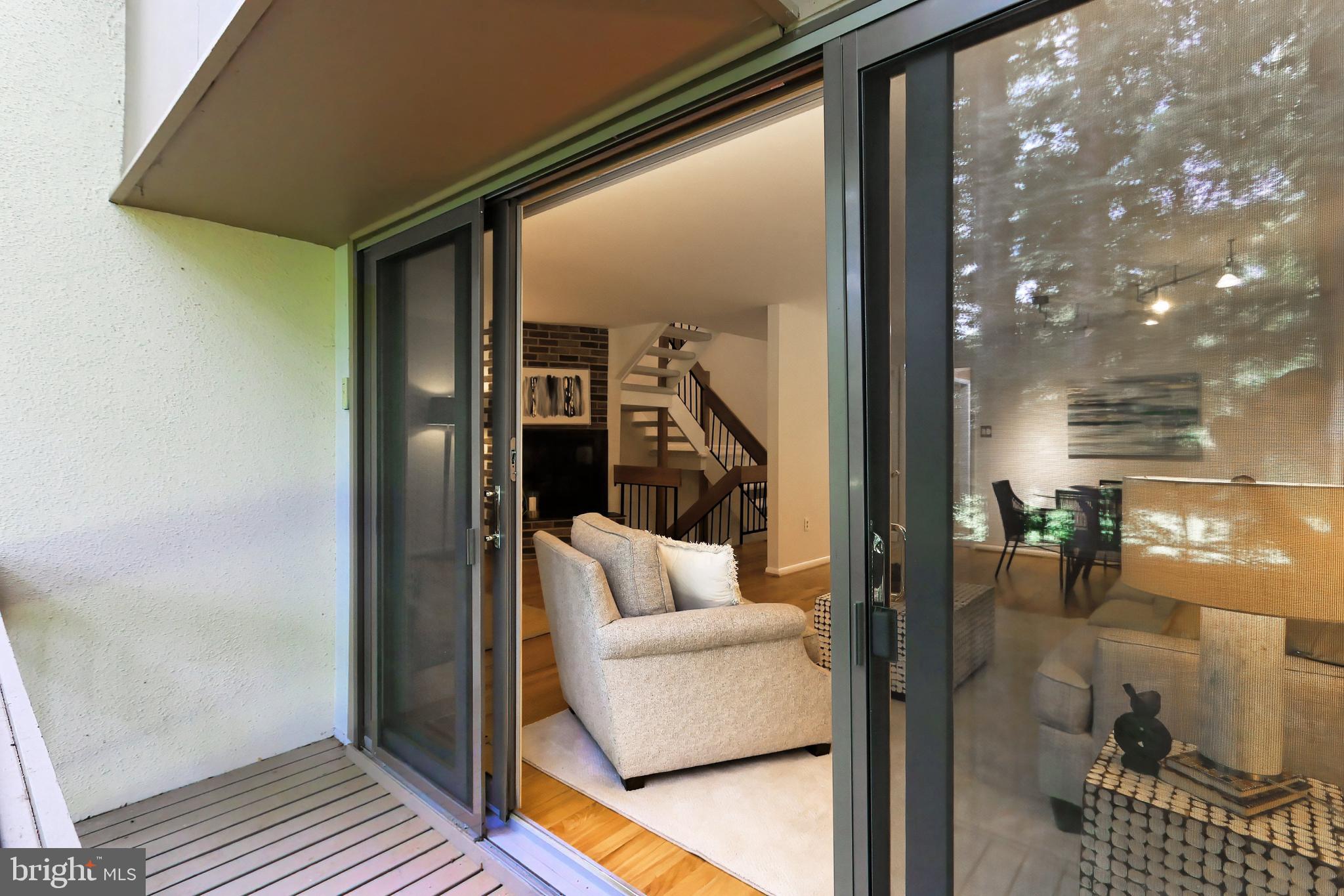 11704 Newbridge Court Reston, VA 20191 - Photo 20 of 64 The top-of-the-line Anderson doors !