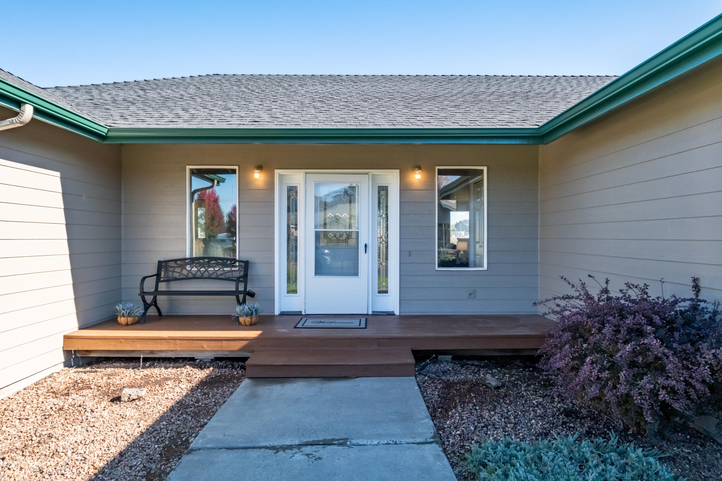 3365 Northeast Stonebrook Loop Bend, OR 97701 - Photo 5 of 51 MIT-55