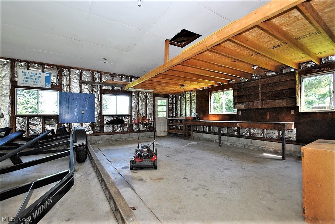 3575 Work Road Ravenna, OH 44266 - Photo 4 of 34