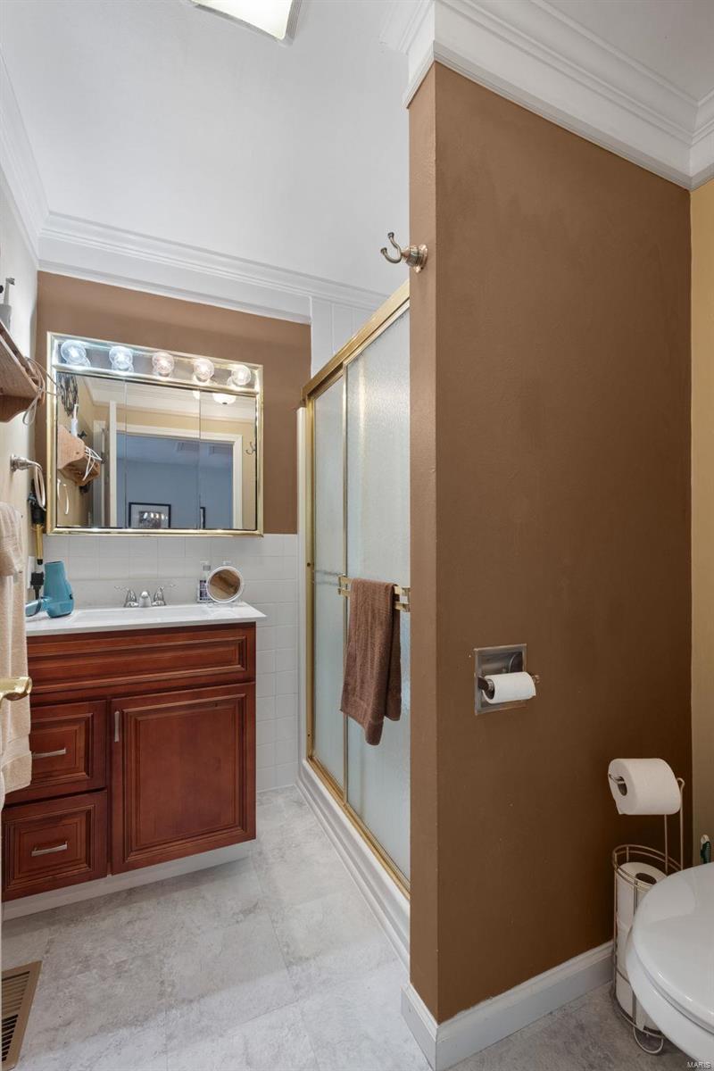10900 Mueller Road St. Louis, MO 63123 - Photo 11 of 33 Gallery Image 11