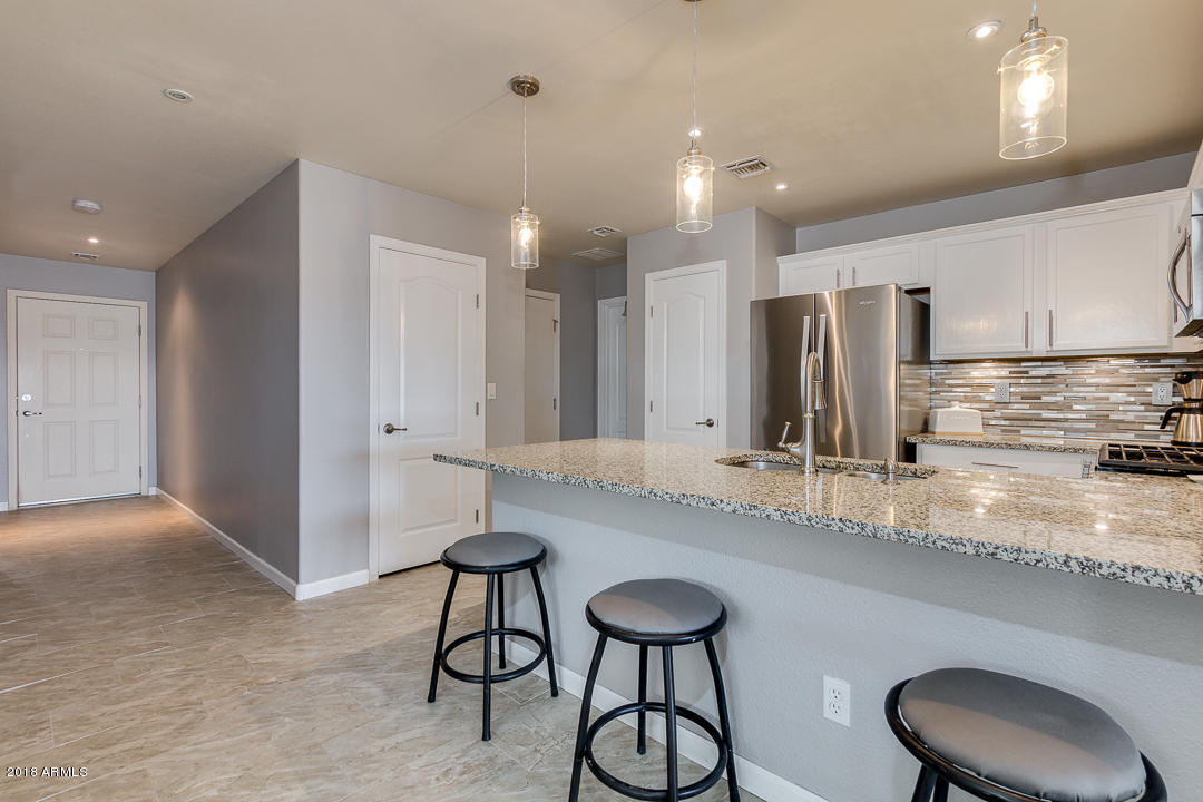 17634 West Red Bird Road Surprise, AZ 85387 - Photo 10 of 44 Breakfast Bar