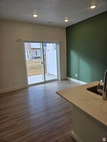 929 North 960 West Tremonton, UT 84337 - Photo 5 of 19