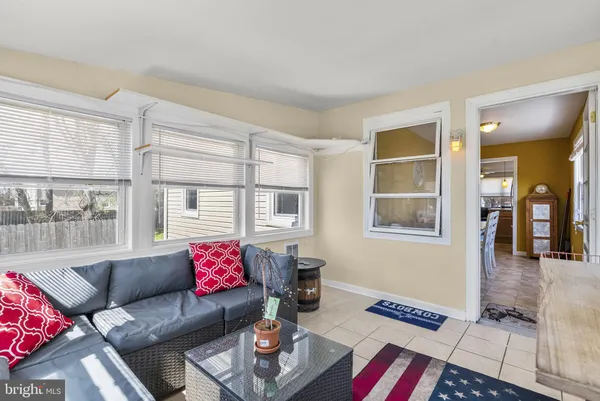 $320,000 | 61 Alden Avenue, Delran, NJ 08075