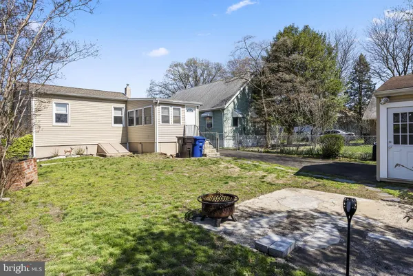 $320,000 | 61 Alden Avenue, Delran, NJ 08075