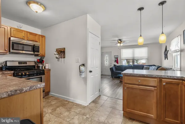 $320,000 | 61 Alden Avenue, Delran, NJ 08075