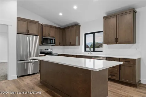$1,095,000 | 8815 Jess Drive, Victor, ID 83455