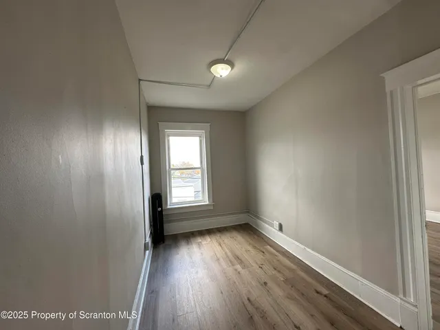 $1,200 | 568 Main Street, Edwardsville, PA 18704