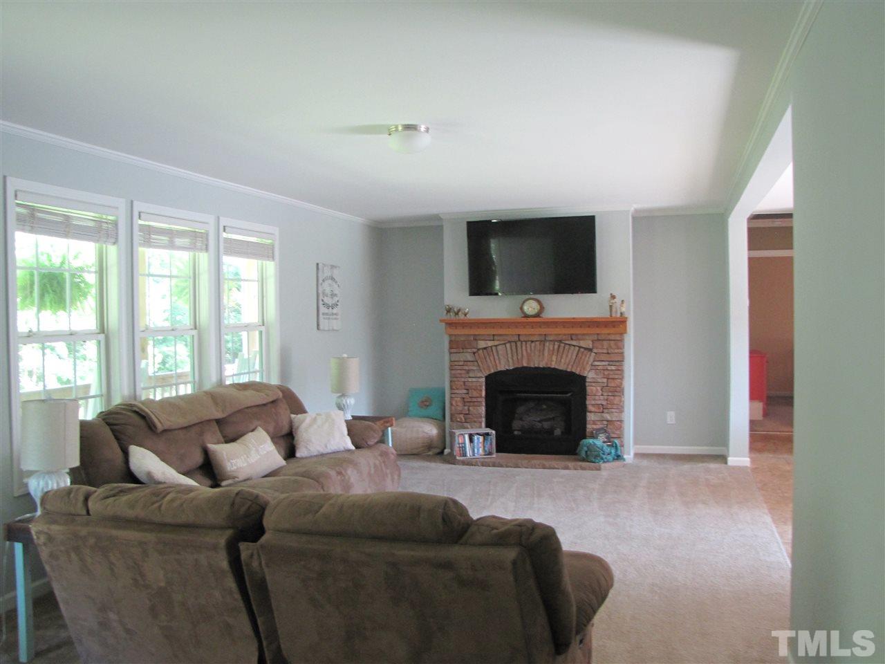 1150 Baker Farm Road Burlington, NC 27217 - Photo 3 of 25 Gallery Image 3