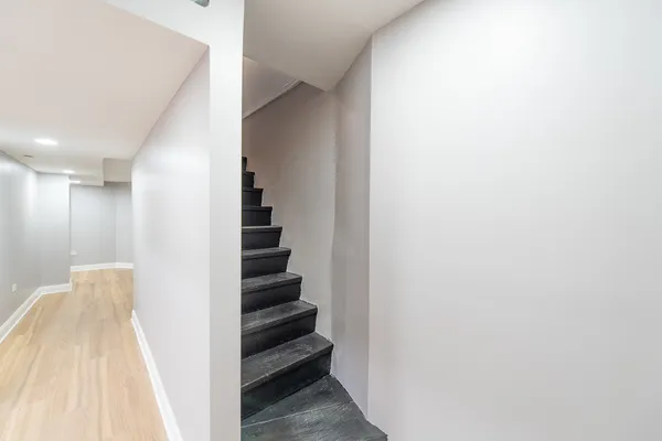 $2,050 | 1028 West Oakdale Avenue, Unit G, Chicago, IL 60657