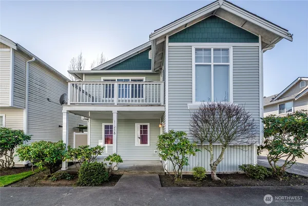 $350,000 | 11236 3rd Avenue East, Tacoma, WA 98445