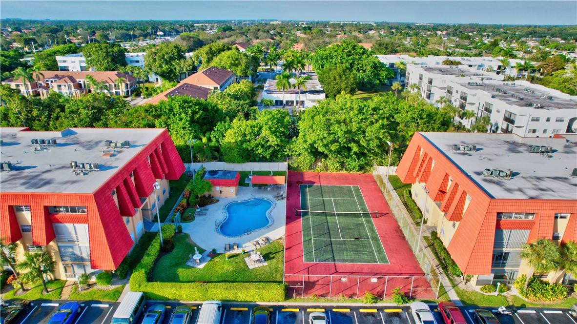 22615 Southwest 66th Avenue, Unit 402 Boca Raton, FL 33428 - Photo 16 of 23 Photo 16