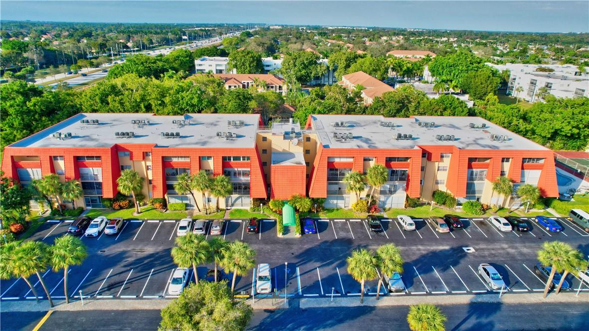 22615 Southwest 66th Avenue, Unit 402 Boca Raton, FL 33428 - Photo 18 of 23 Photo 18