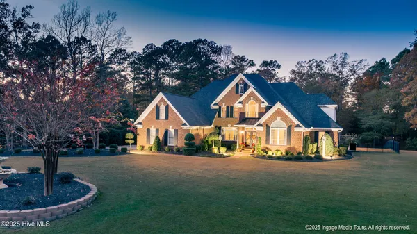 $1,064,000 | 951 White Horse Drive, Greenville, NC 27834