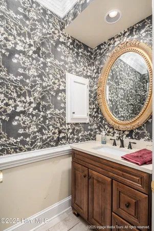 $1,064,000 | 951 White Horse Drive, Greenville, NC 27834