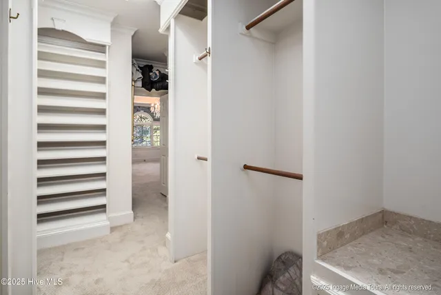 $1,099,000 | 951 White Horse Drive, Greenville, NC 27834