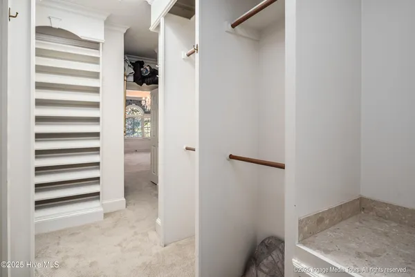 $1,064,000 | 951 White Horse Drive, Greenville, NC 27834