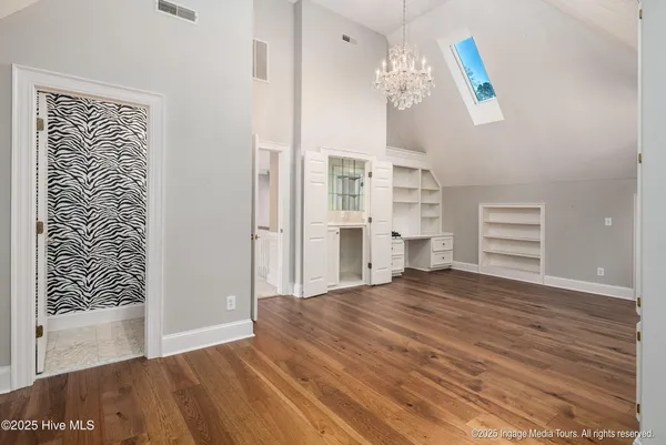 $1,064,000 | 951 White Horse Drive, Greenville, NC 27834