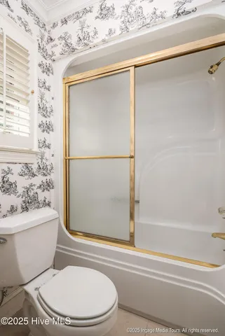 $1,099,000 | 951 White Horse Drive, Greenville, NC 27834