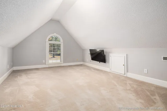 $1,099,000 | 951 White Horse Drive, Greenville, NC 27834