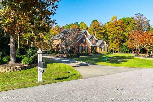 $1,099,000 | 951 White Horse Drive, Greenville, NC 27834